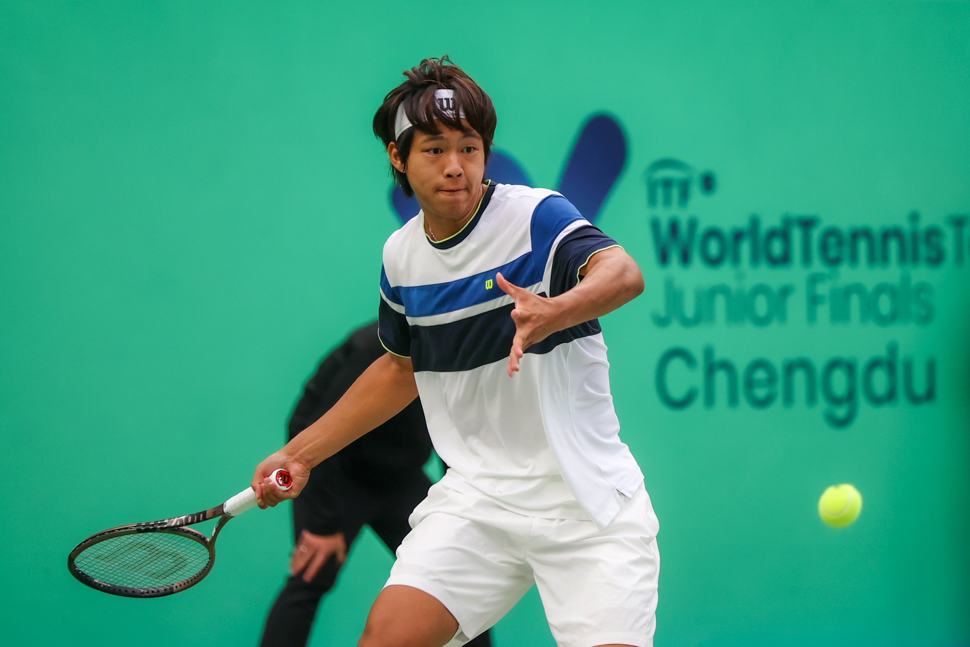 关于破最佳纪录！选手创新表现震撼全场的信息