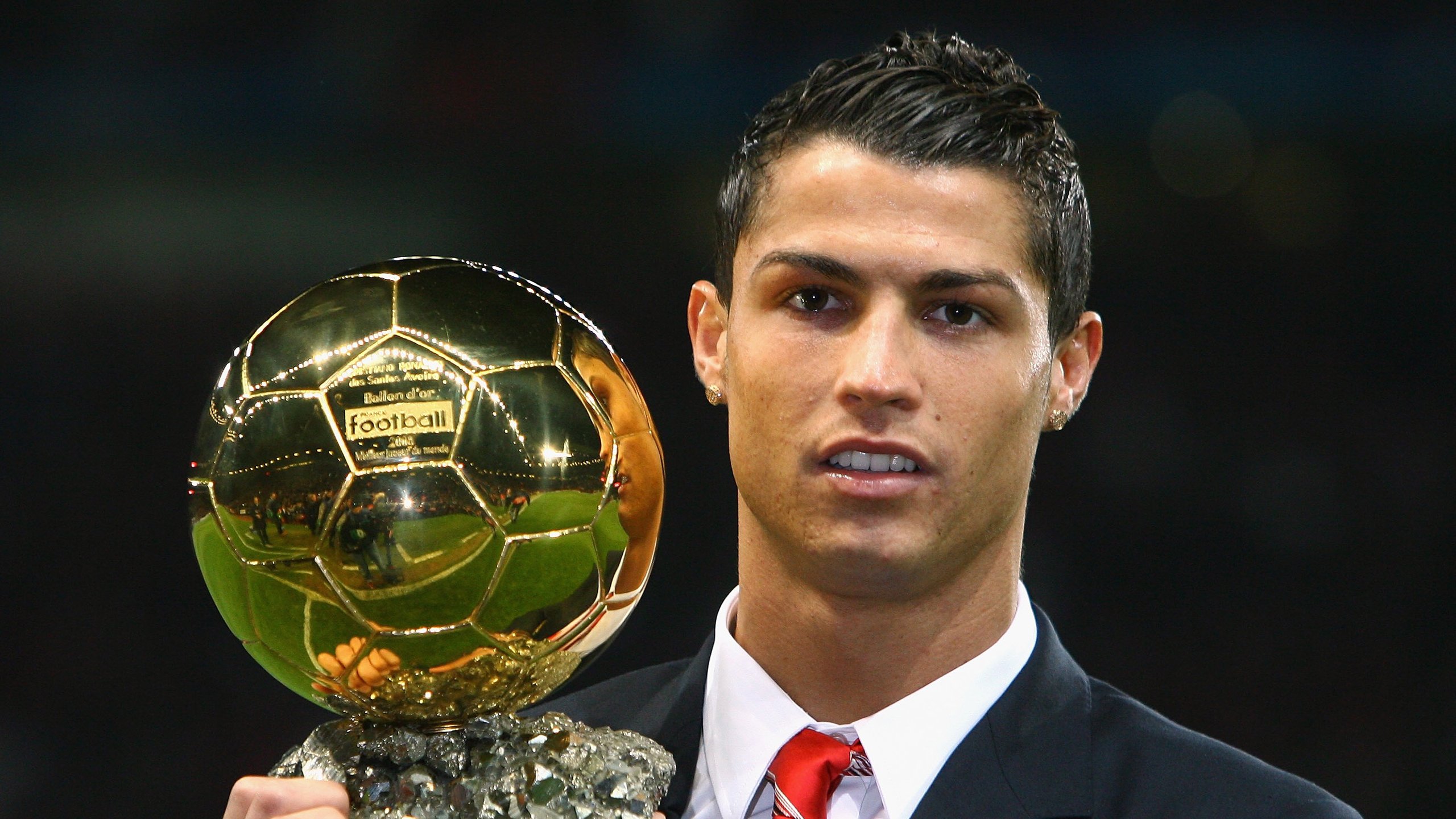 基耶萨扛起全队，尼斯生死战力克曼城